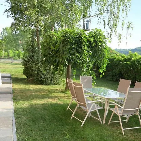 Cascina Olivetta -sleep In Winery Moncalvo